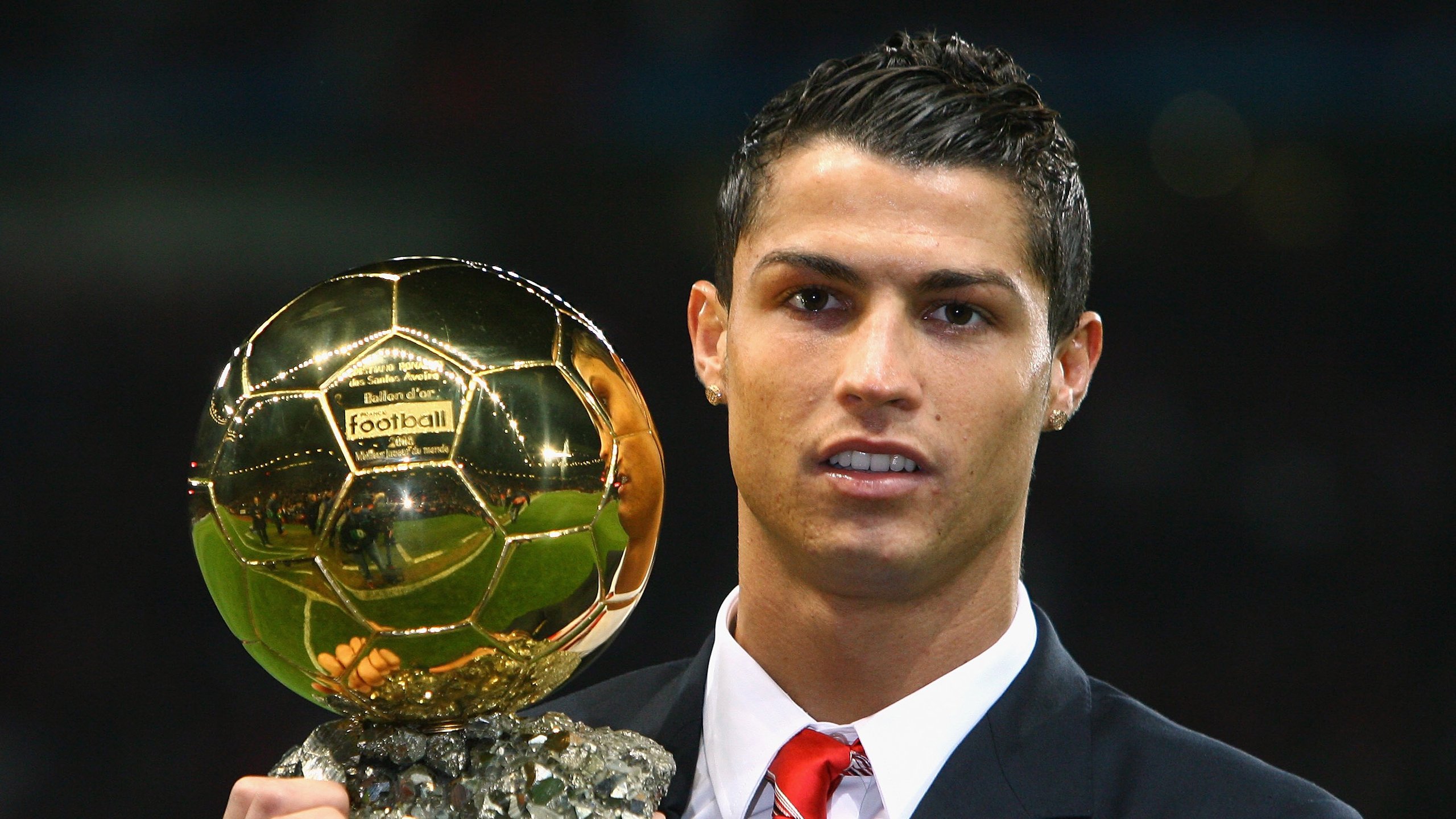 新援助攻能力出色成为球队中前场串联与突破的重要连接点，球队引援