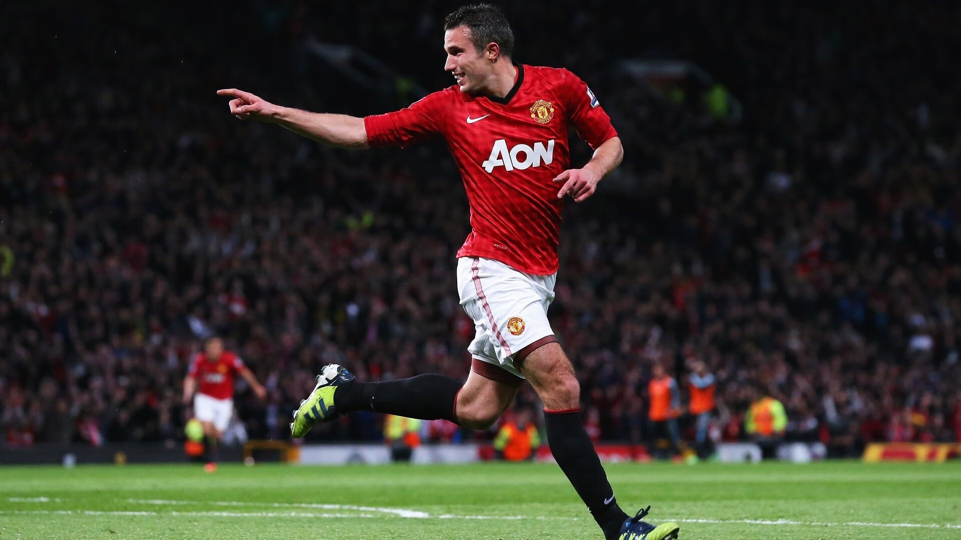 虚拟现实足球竞技课程全球同步启用，帮助青少年突破技能瓶颈，虚拟足球假不假